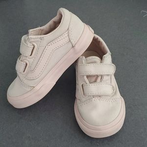 Toddler vans